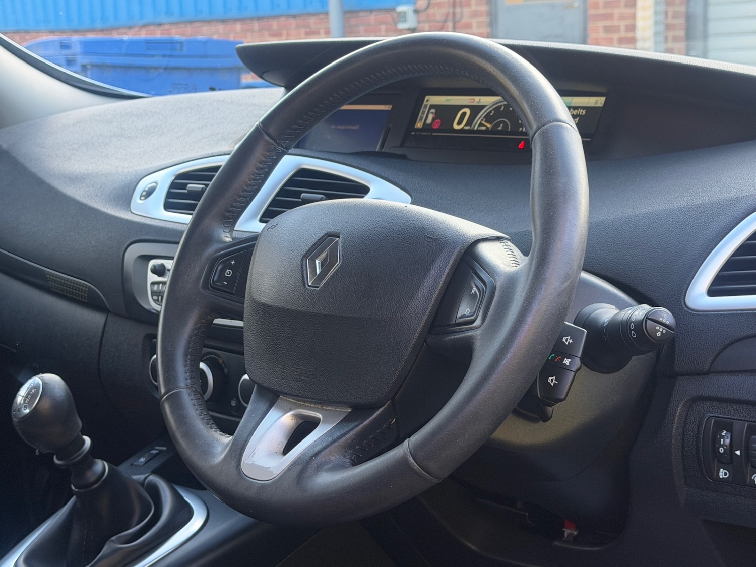 Used Renault Grand Scenic 2010 for sale - 77432266: Photo 28