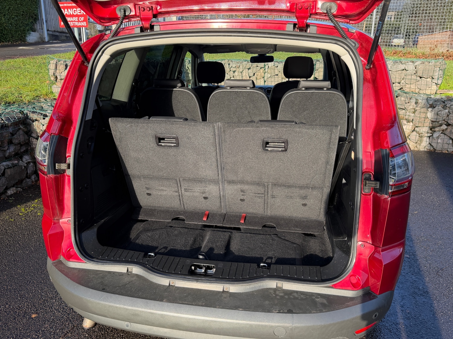 Used Ford S-Max 2016 for sale - 76918075: Photo 17