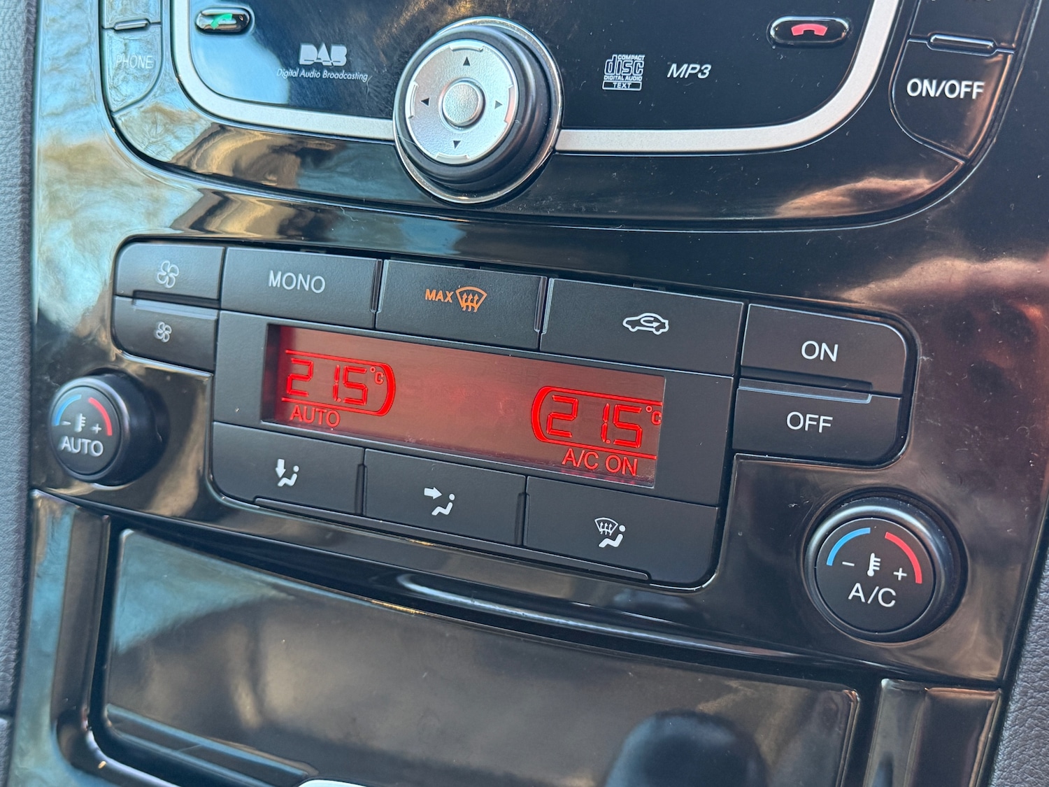 Used Ford S-Max 2016 for sale - 76918075: Photo 33