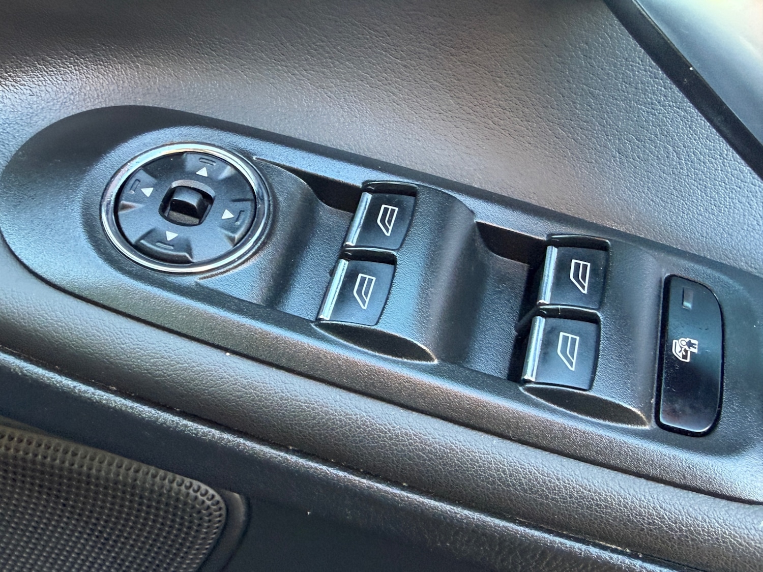 Used Ford S-Max 2016 for sale - 76918075: Photo 42