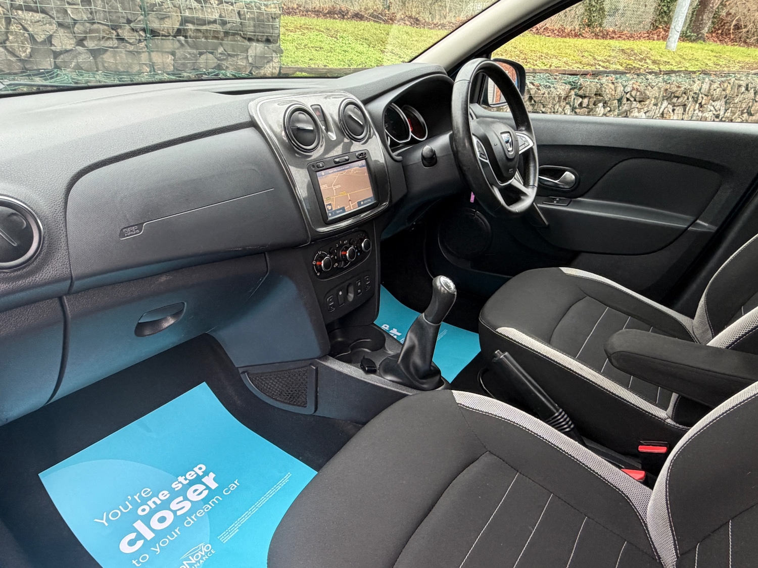 Used Dacia Sandero Stepway 2016 for sale - 77125105: Photo 2