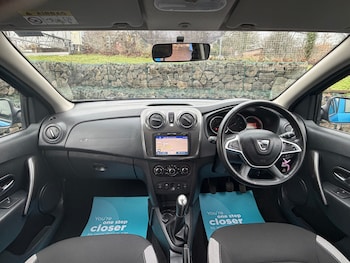 Used Dacia Sandero Stepway 2016 for sale - 77125105: Photo