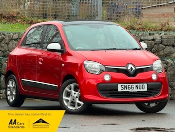 2016 (66) - 1.0 SCe 'The Color Run' Special Edition 5dr