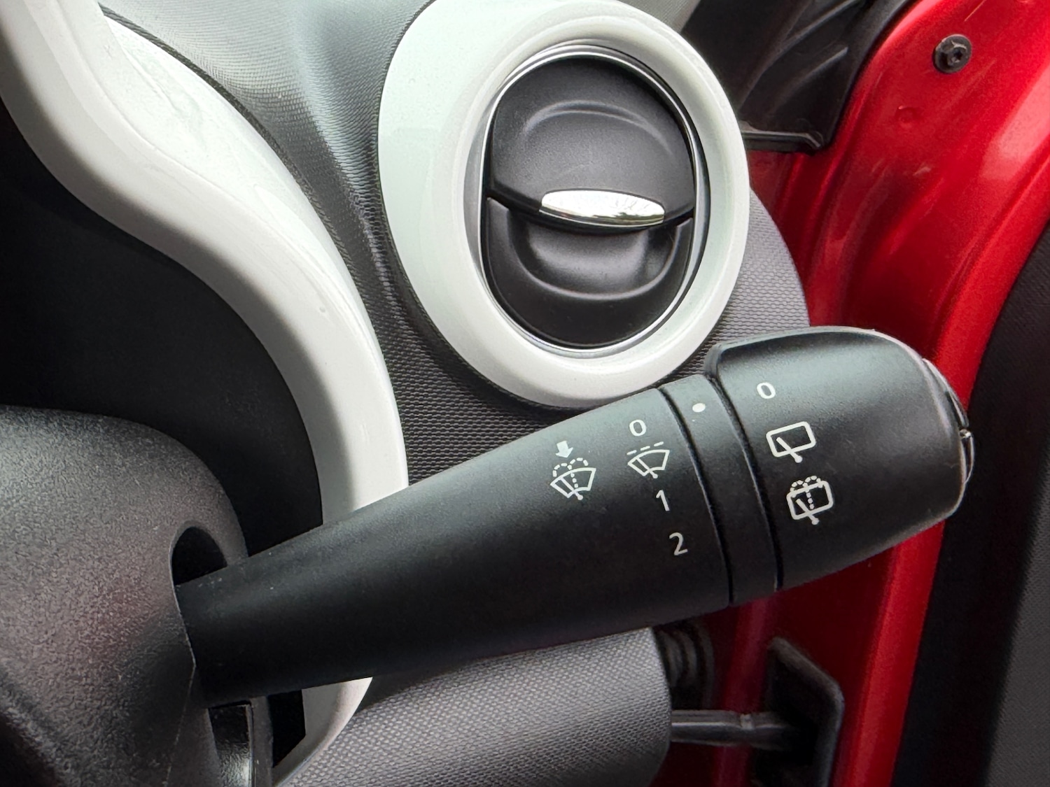 Used Renault Twingo 2016 for sale - 77536118: Photo 33