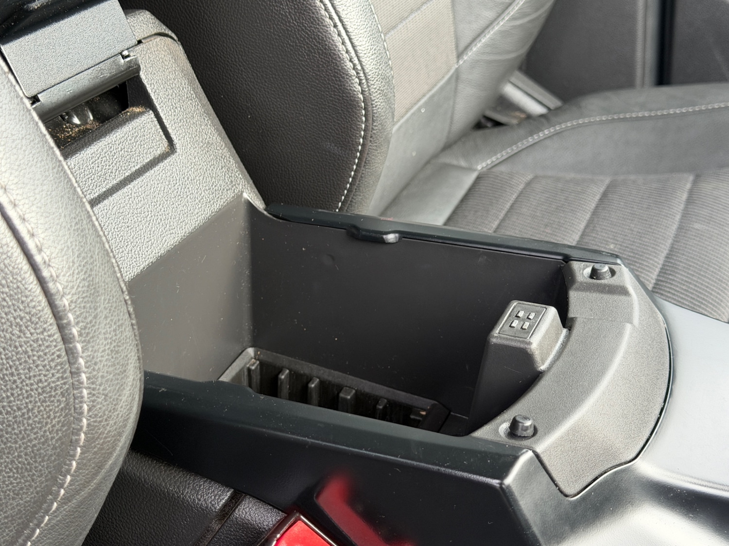 Used Ford Kuga 2013 for sale - 77069731: Photo 43