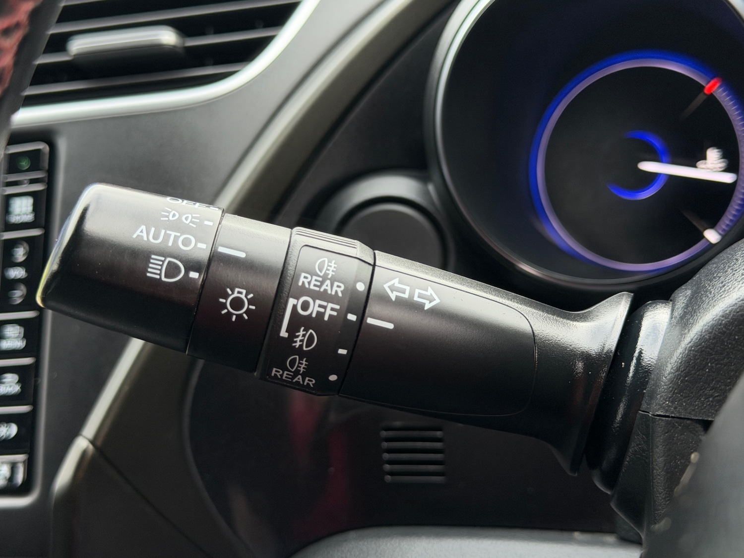 Used Honda Civic 2018 for sale - 77535840: Photo 35