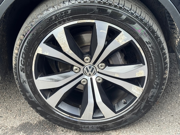 Used Volkswagen Touareg 2015 for sale - 76207621: Photo 10