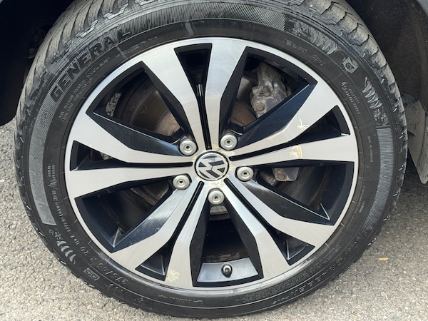 Used Volkswagen Touareg 2015 for sale - 76207621: Photo 20