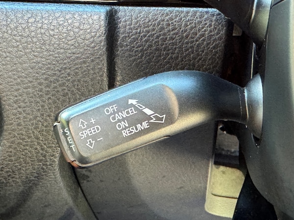 Used Volkswagen Touareg 2015 for sale - 76207621: Photo 37