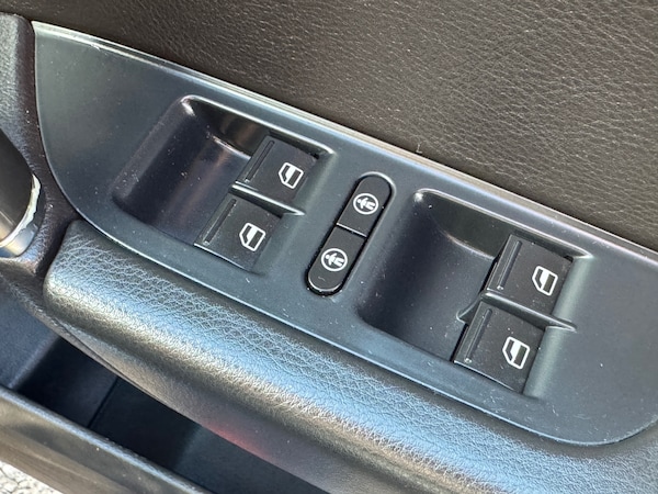 Used Volkswagen Touareg 2015 for sale - 76207621: Photo 43