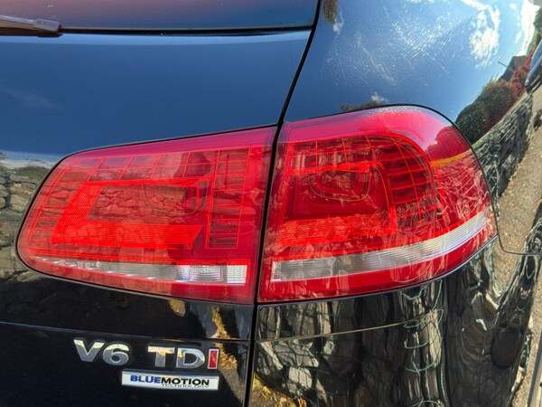 Used Volkswagen Touareg 2015 for sale - 76207621: Photo 57