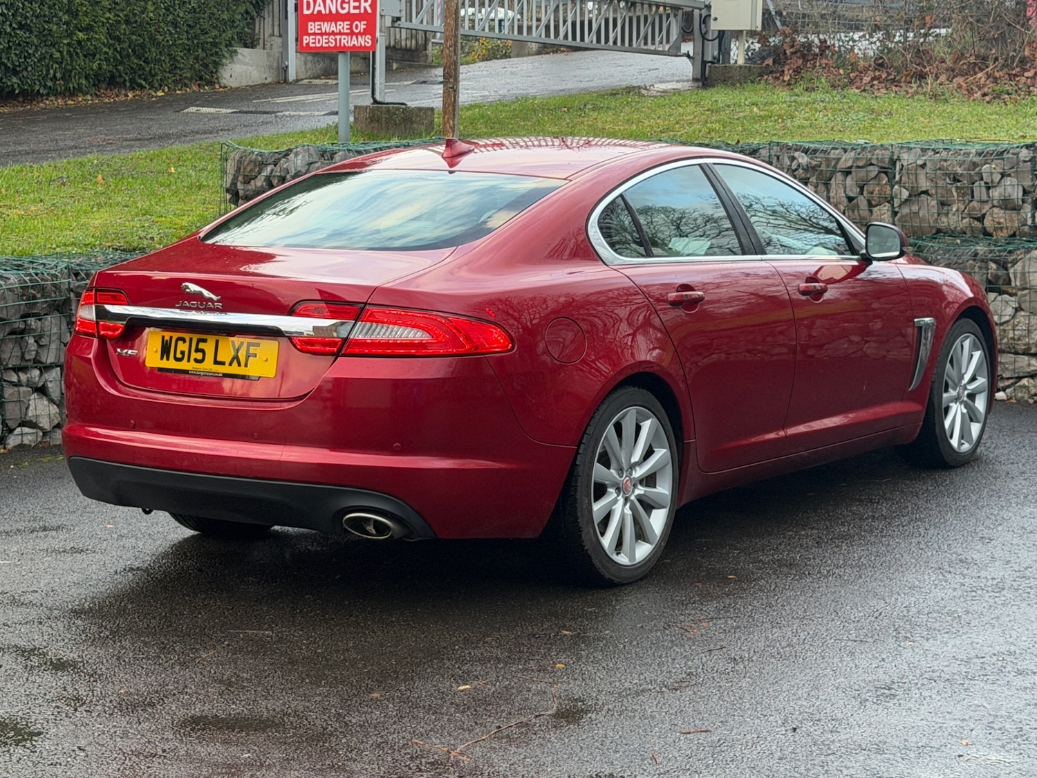 Used Jaguar XF 2015 for sale - 76894488: Photo 13