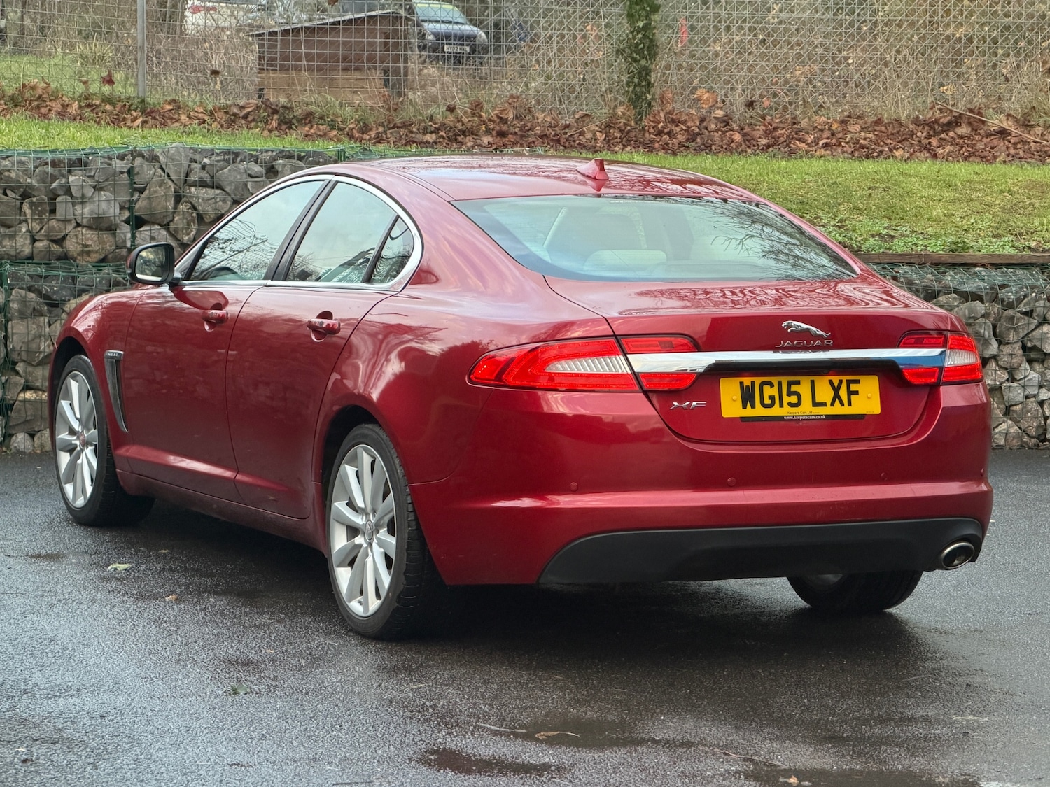 Used Jaguar XF 2015 for sale - 76894488: Photo 3