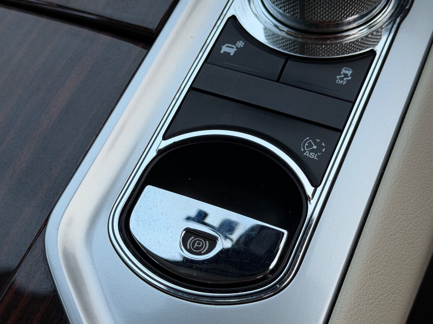 Used Jaguar XF 2015 for sale - 76894488: Photo 30