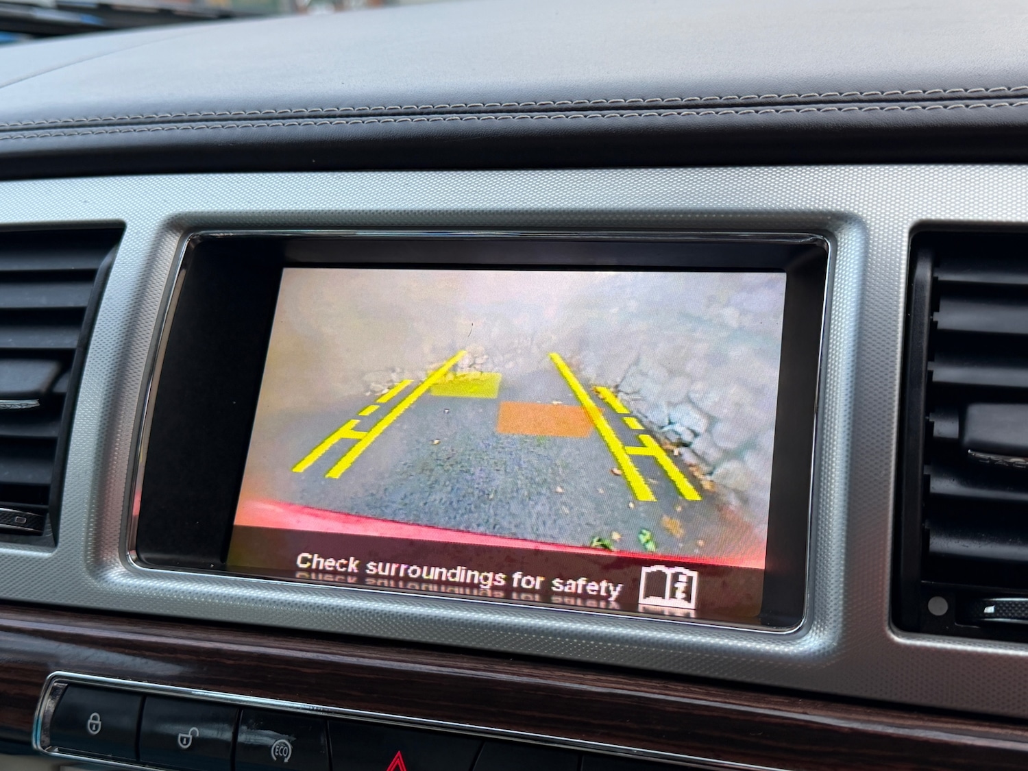 Used Jaguar XF 2015 for sale - 76894488: Photo 33