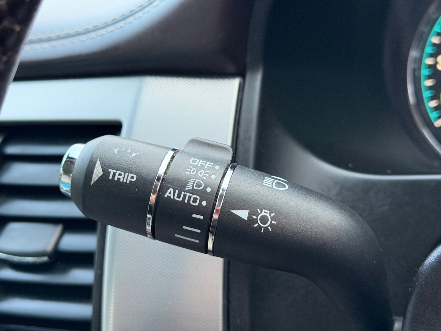 Used Jaguar XF 2015 for sale - 76894488: Photo 37