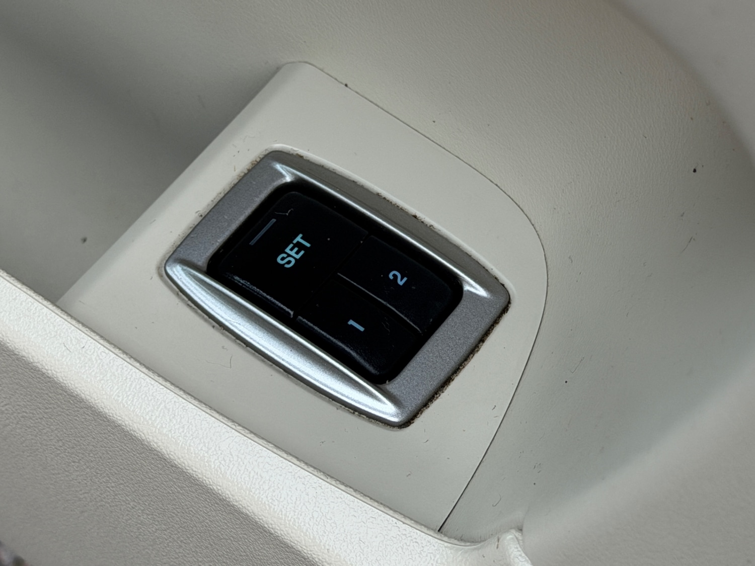 Used Jaguar XF 2015 for sale - 76894488: Photo 45