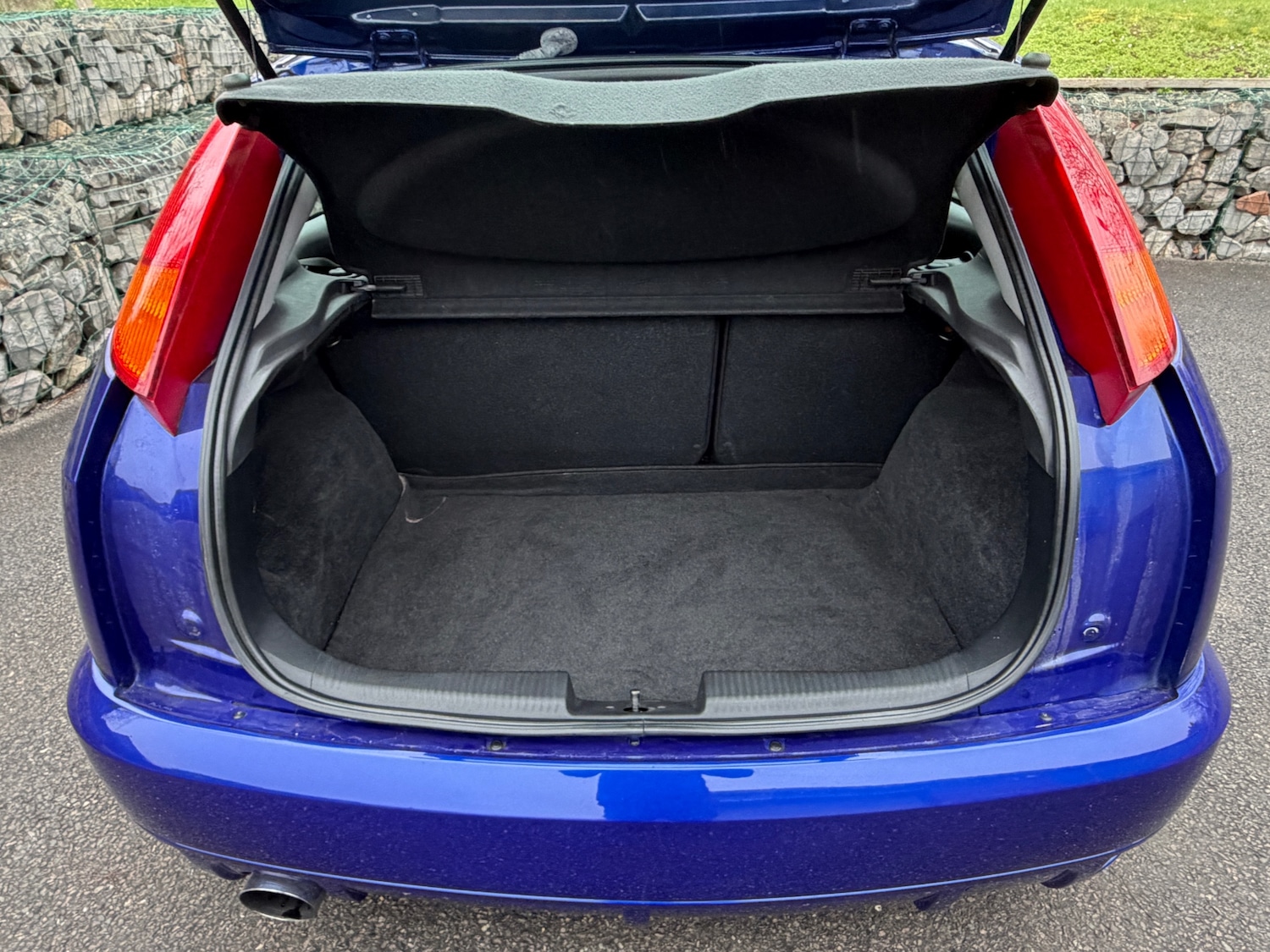 Used Ford Focus 2003 for sale - 77790228: Photo 16