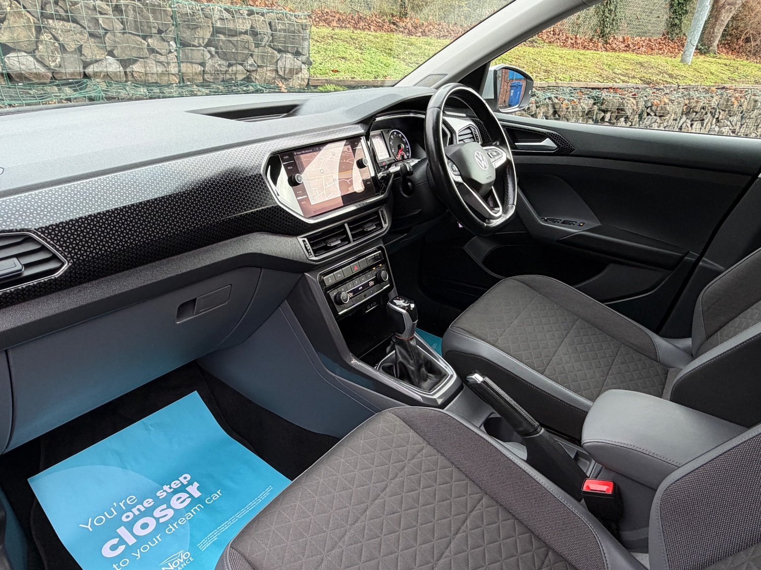 Used Volkswagen T-Cross 2020 for sale - 76684427: Photo 2