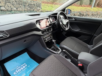 Used Volkswagen T-Cross 2020 for sale - 76684427: Photo