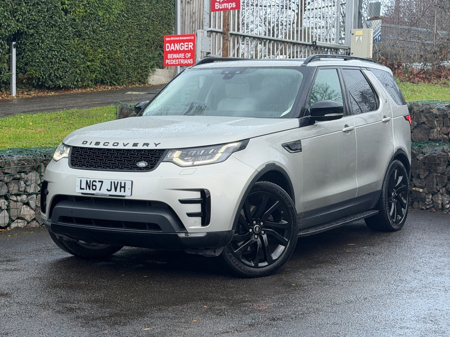 Used Land Rover Discovery 2017 for sale - 76897293: Photo 12