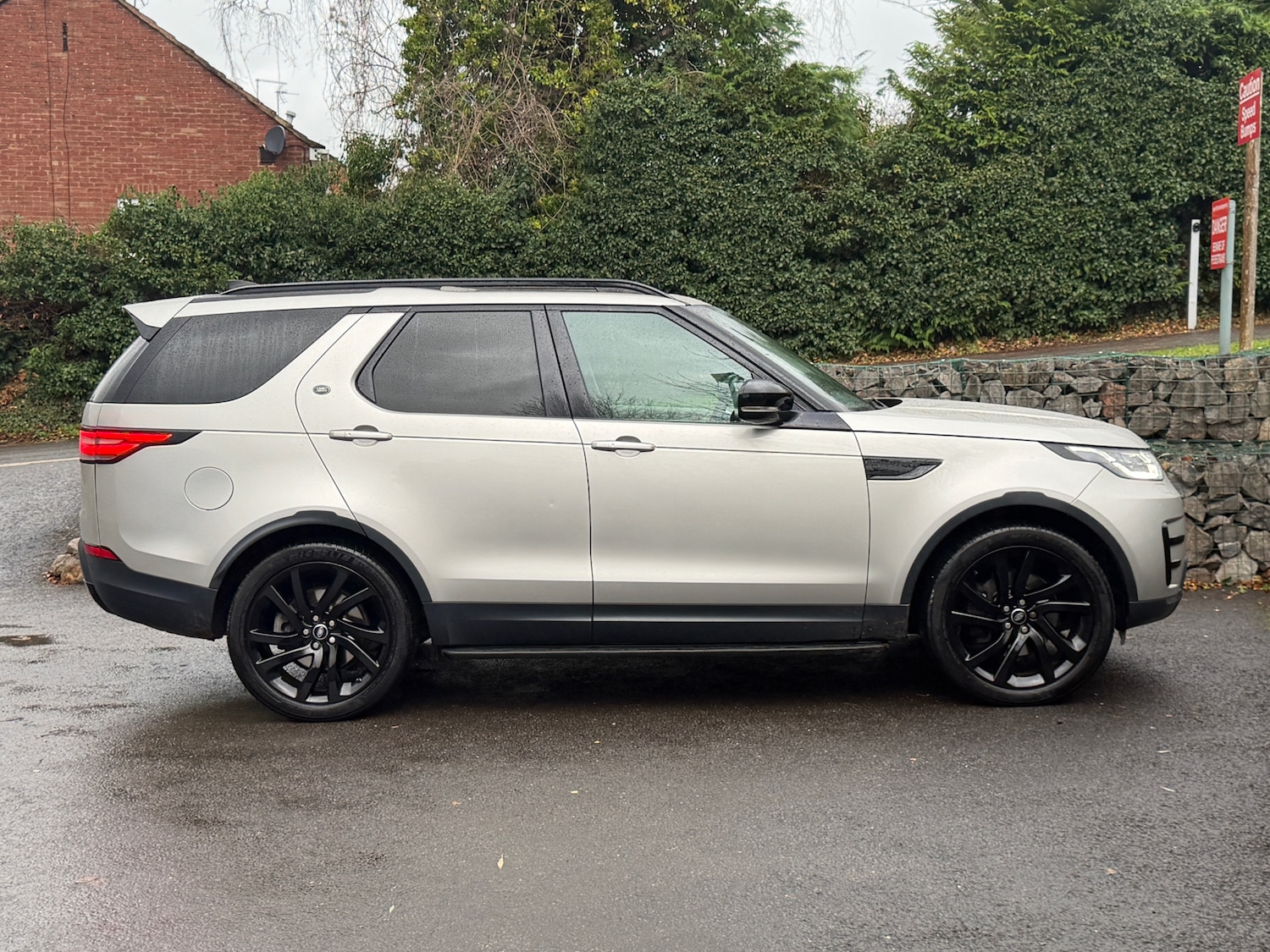Used Land Rover Discovery 2017 for sale - 76897293: Photo 15