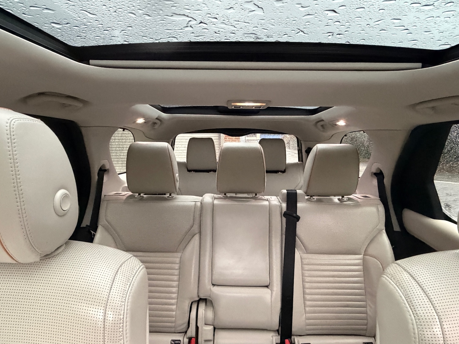 Used Land Rover Discovery 2017 for sale - 76897293: Photo 22