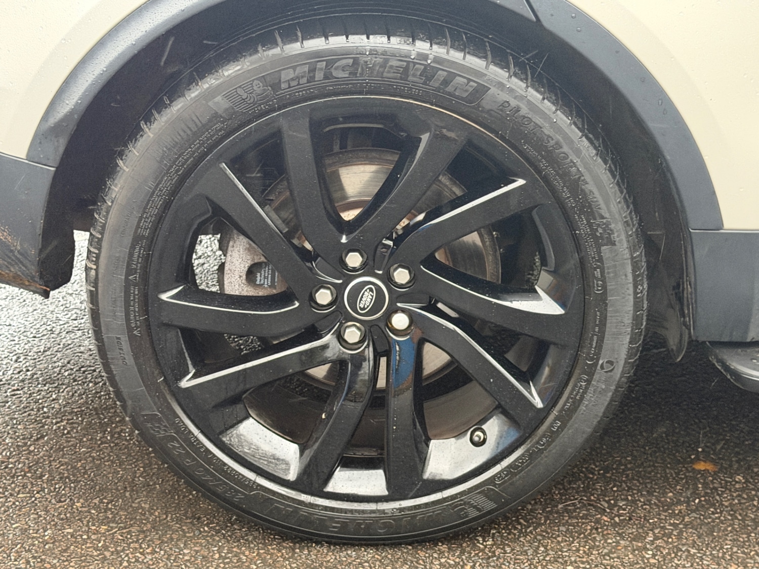 Used Land Rover Discovery 2017 for sale - 76897293: Photo 23