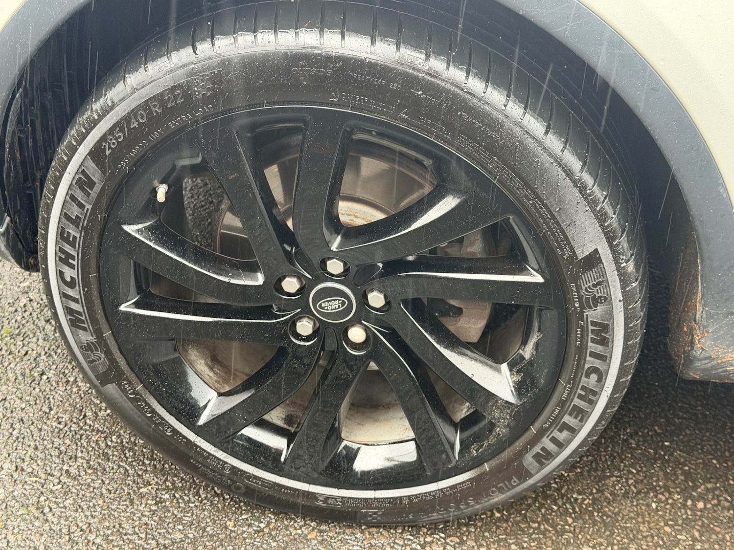 Used Land Rover Discovery 2017 for sale - 76897293: Photo 25