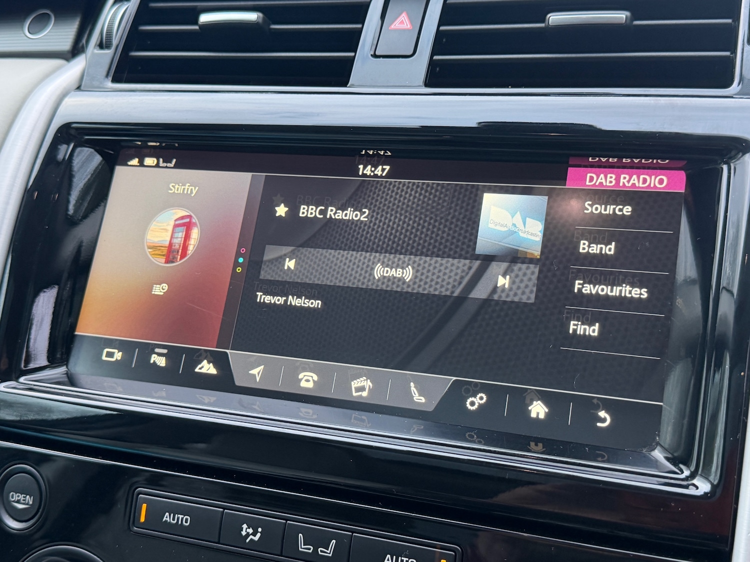 Used Land Rover Discovery 2017 for sale - 76897293: Photo 35