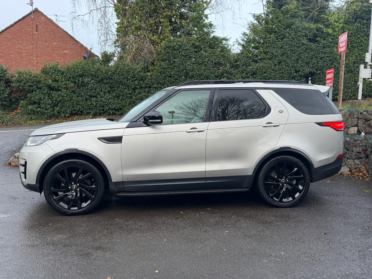 Used Land Rover Discovery 2017 for sale - 76897293: Photo 5