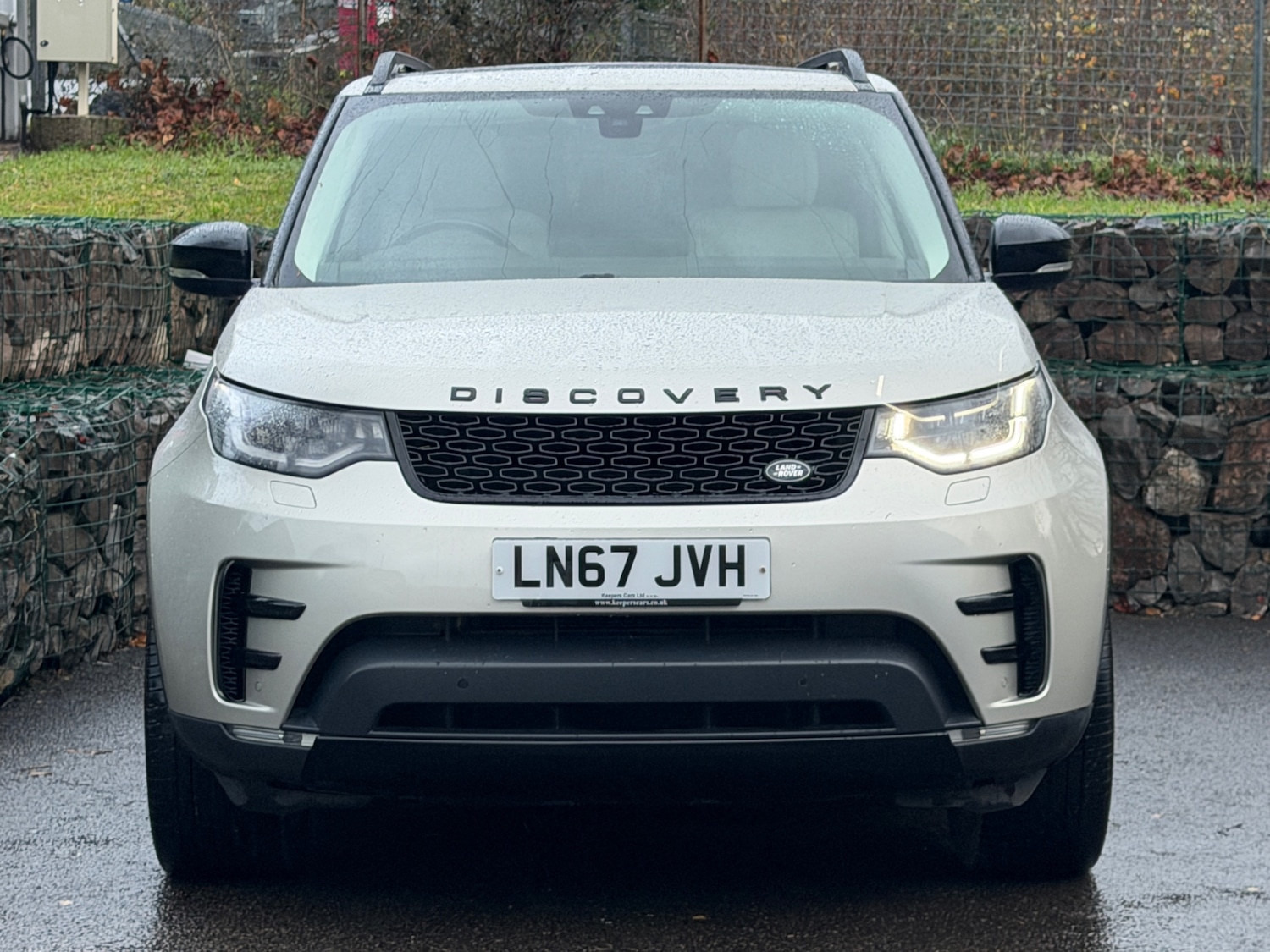 Used Land Rover Discovery 2017 for sale - 76897293: Photo 6