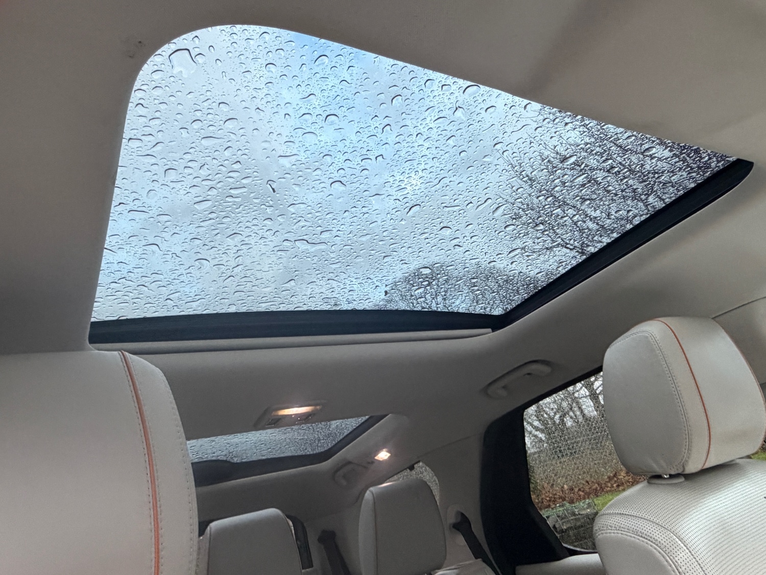 Used Land Rover Discovery 2017 for sale - 76897293: Photo 60