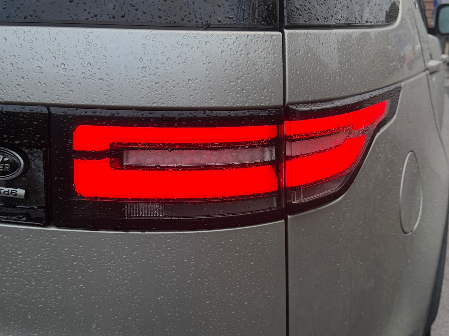 Used Land Rover Discovery 2017 for sale - 76897293: Photo 70