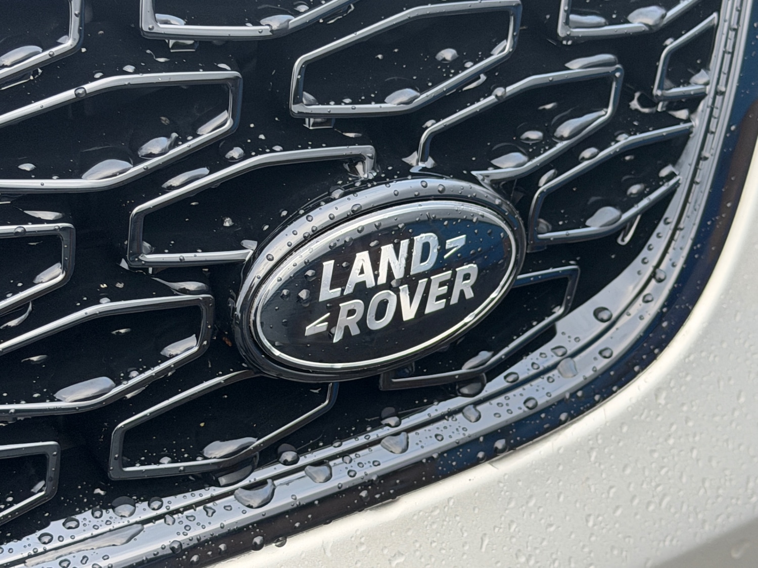 Used Land Rover Discovery 2017 for sale - 76897293: Photo 72