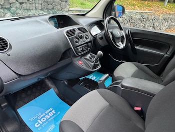 Used Nissan NV250 2021 for sale - 76262696: Photo