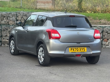 Used Suzuki Swift 2020 for sale - 75972315: Photo