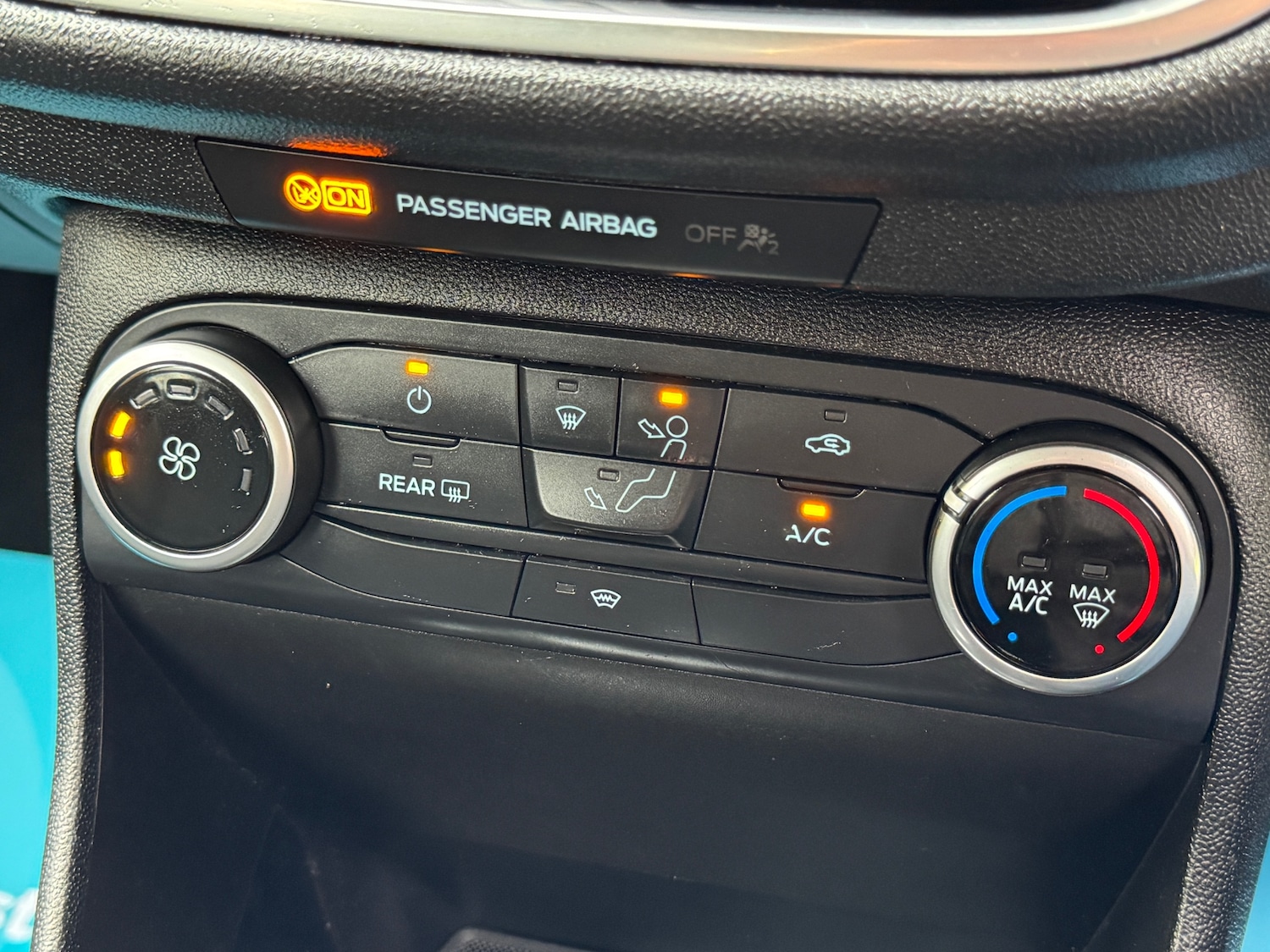 Used Ford Fiesta 2017 for sale - 76221663: Photo 34