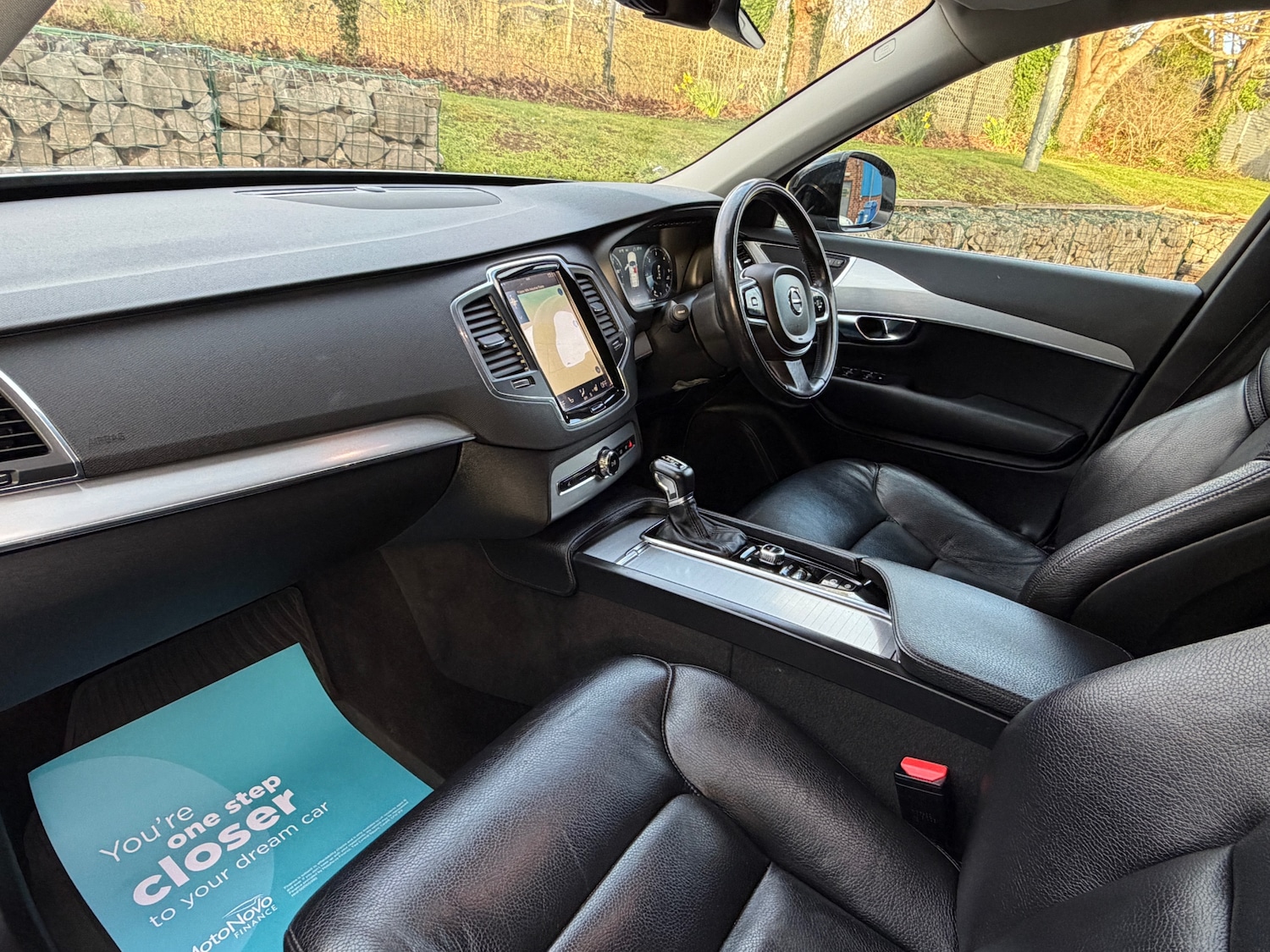 Used Volvo XC90 2016 for sale - 77846078: Photo 2