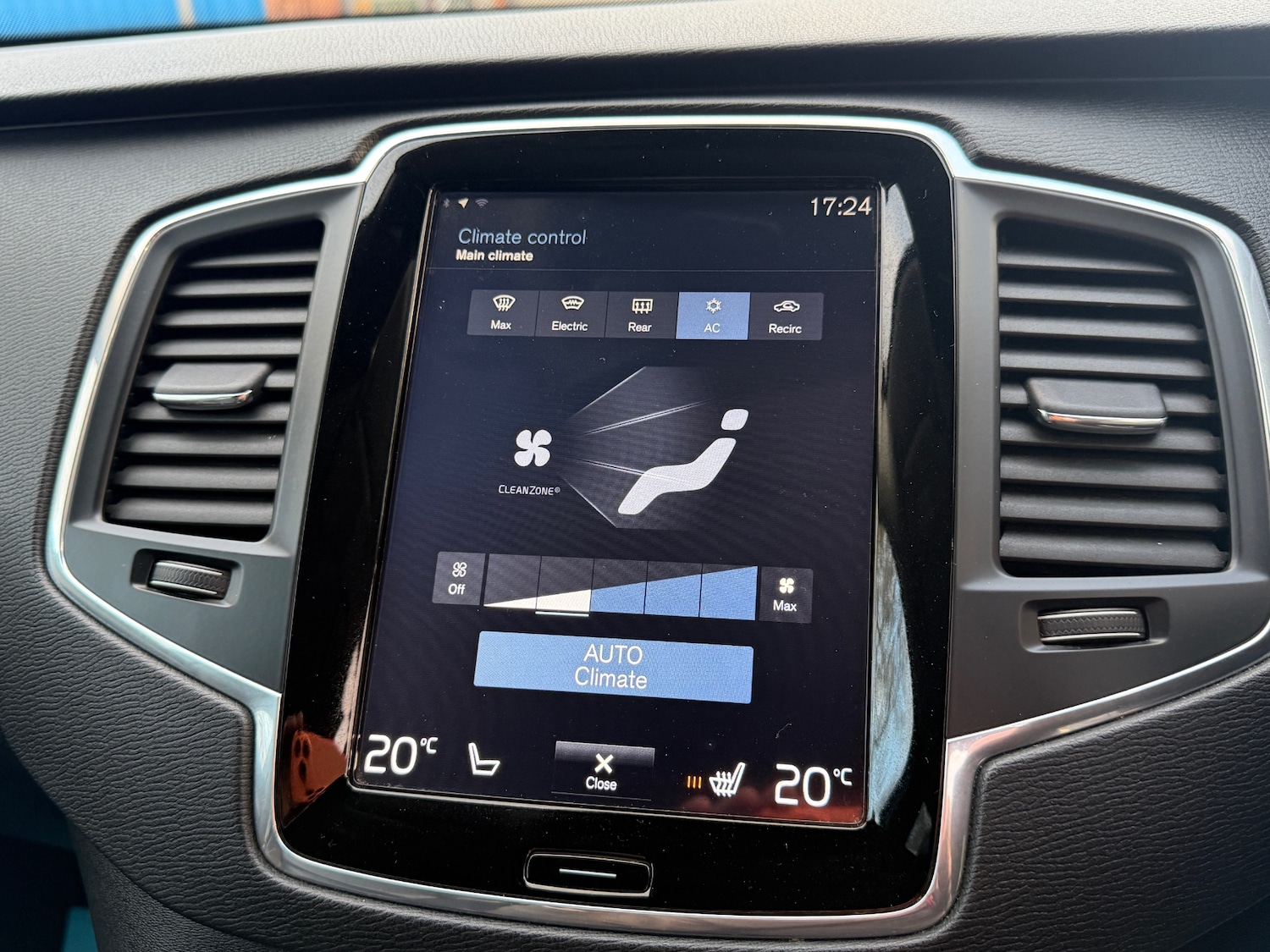 Used Volvo XC90 2016 for sale - 77846078: Photo 35