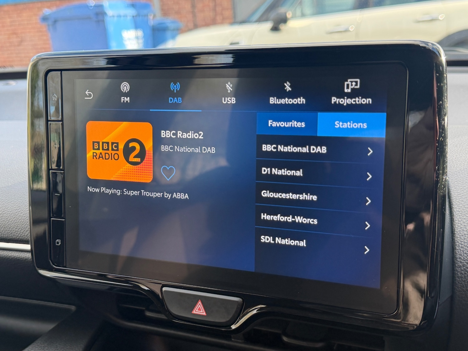 Used Mazda Mazda2 HYBRID 2024 for sale - 77845453: Photo 28