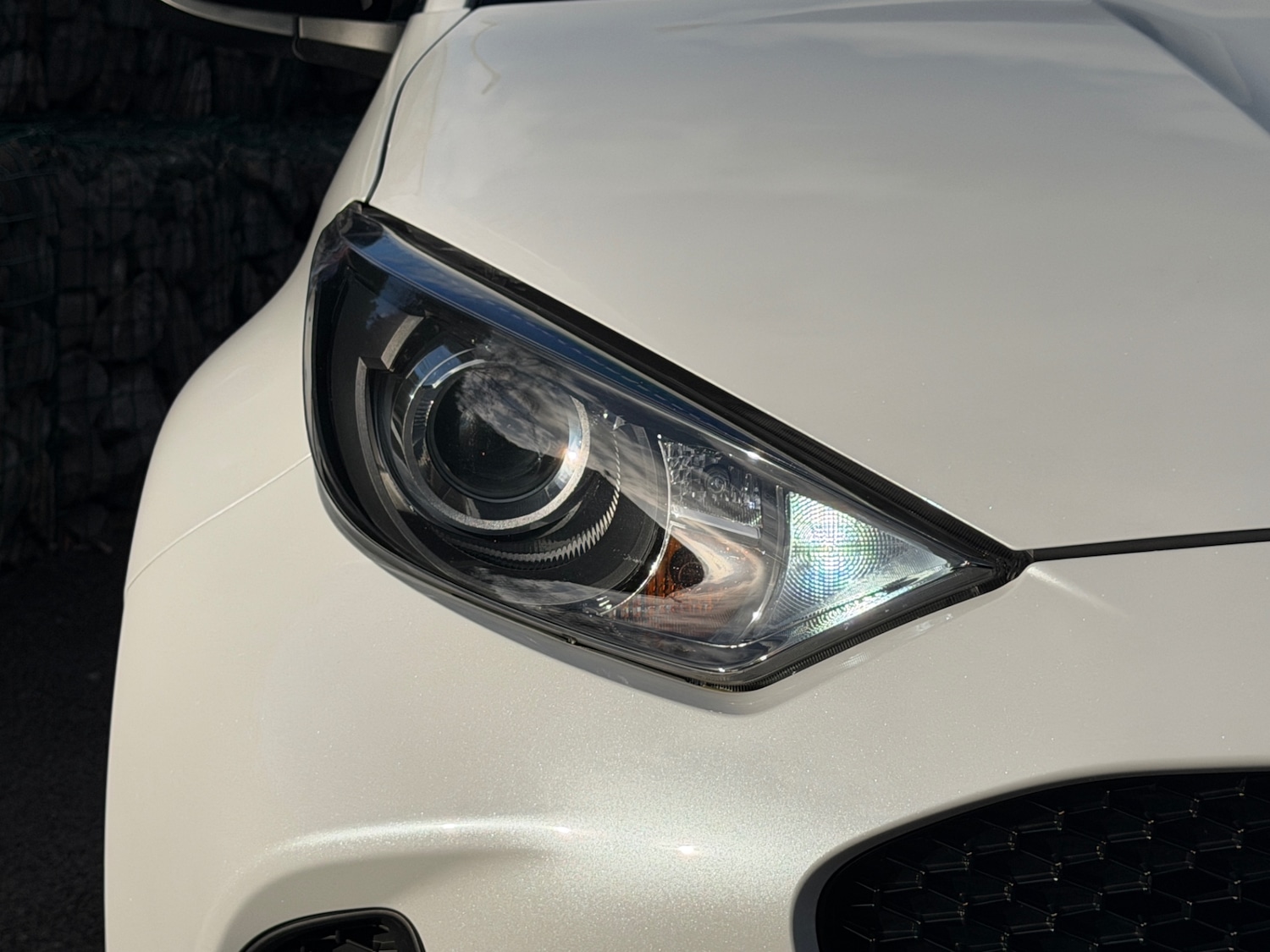 Used Mazda Mazda2 HYBRID 2024 for sale - 77845453: Photo 44