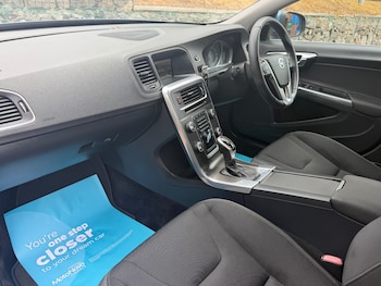 Used Volvo V60 2013 for sale - 79559437: Photo