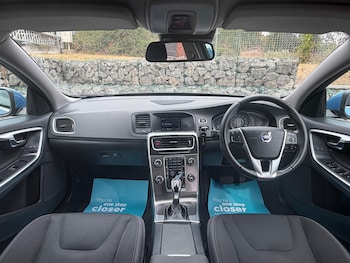 Used Volvo V60 2013 for sale - 79559437: Photo
