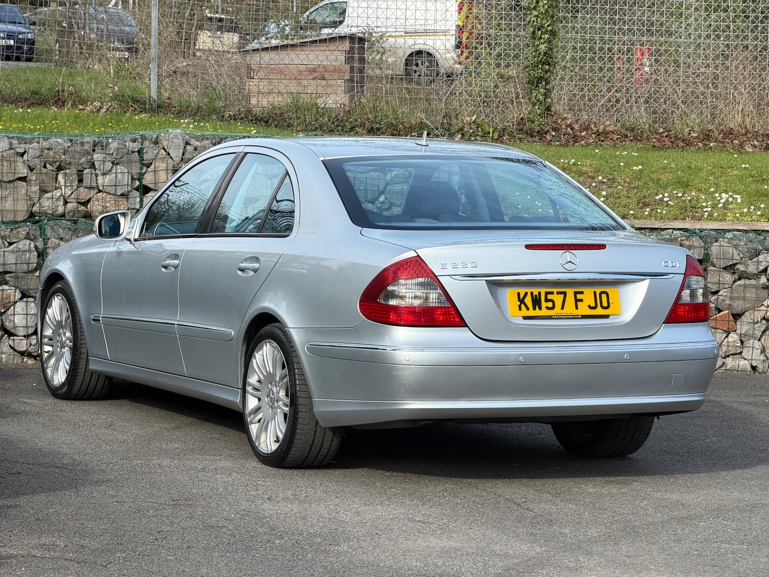Used Mercedes-Benz E Class 2008 for sale - 78025821: Photo 3