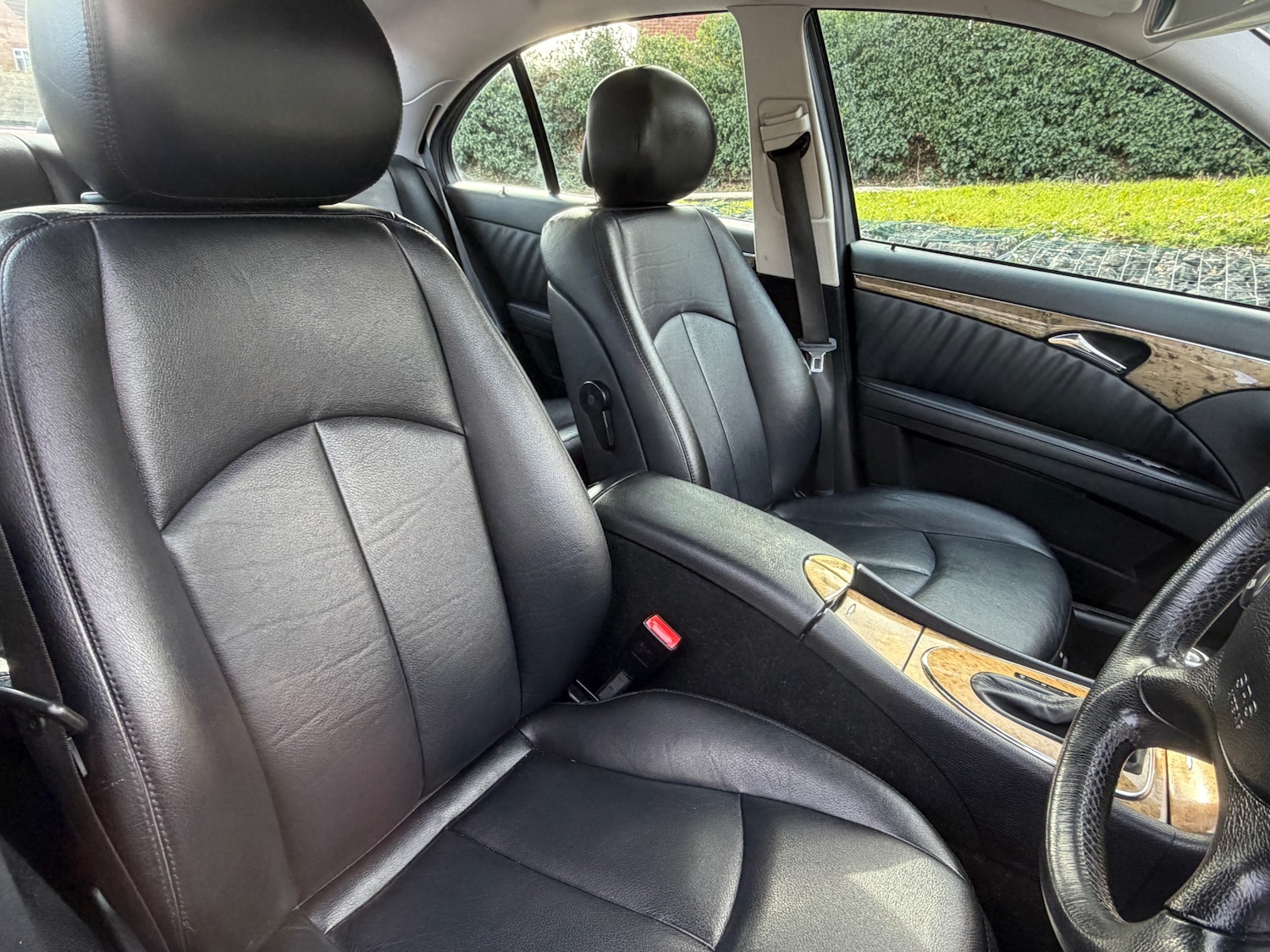 Used Mercedes-Benz E Class 2008 for sale - 78025821: Photo 8