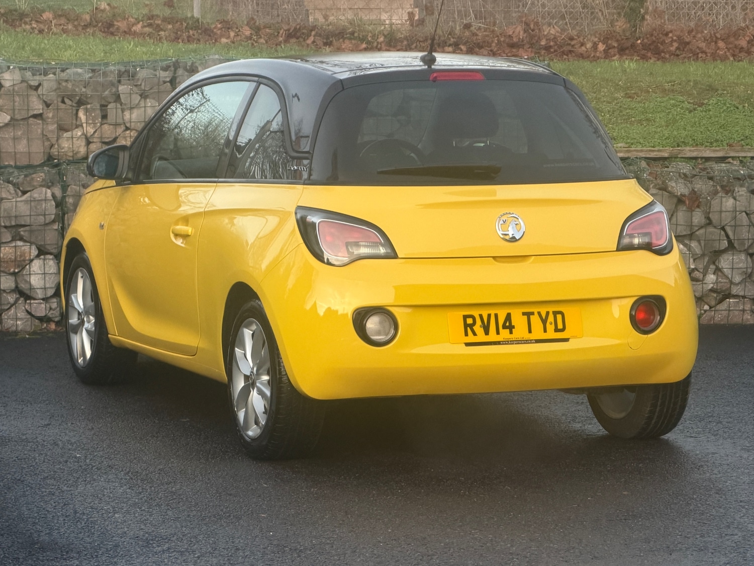 Used Vauxhall ADAM 2014 for sale - 76918231: Photo 3