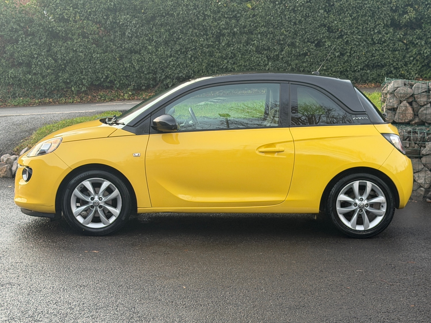 Used Vauxhall ADAM 2014 for sale - 76918231: Photo 5