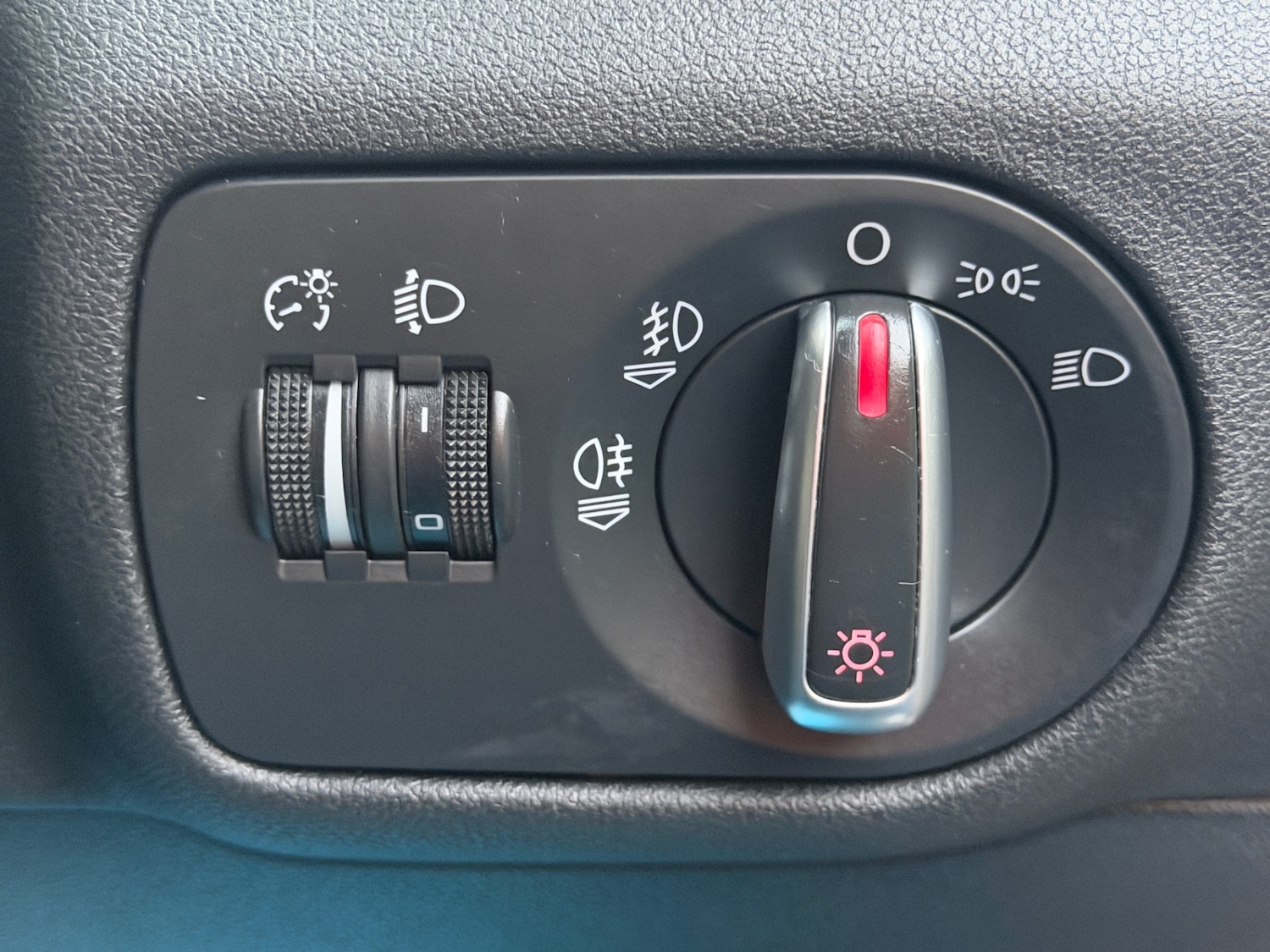 Used Audi A1 2014 for sale - 77536269: Photo 38