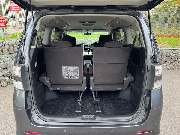 Used Toyota Vellfire 2023 for sale - 76222934: Photo 17